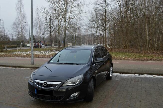 OPEL ASTRA J COSMO, 1.7 CDTI, BI-XENON, NAVI, 2011r. Oleśnica - zdjęcie 3