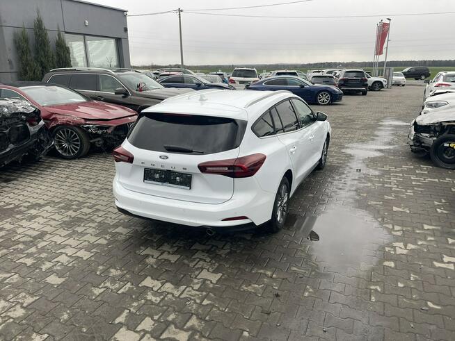 Ford Focus Automat  Kamera Podgrzewane: Szyba, fotele, kierownica Gliwice - zdjęcie 6
