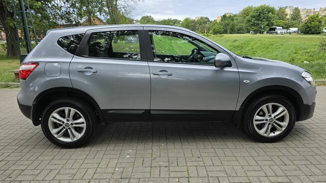 NISSAN QASHQAI 1,6D 131PS AWD 1-wł. Navi Kamera Led Alu17 Zamość - zdjęcie 6