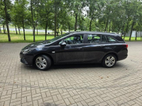 Opel Astra 2016r 1,6Diesel 110 Km Alu Navi GWARANCJA Kadłubówka - zdjęcie 2