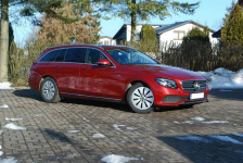 Mercedes E200. 4 MATIC. 2,0 benzyna-HYBRYDA. Słupsk - zdjęcie 3