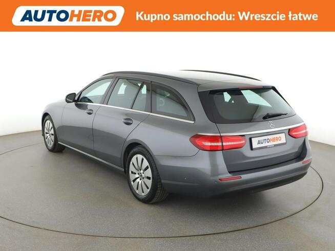 Mercedes E 200 led automat kamera navi grzane fotele pdc Warszawa - zdjęcie 4