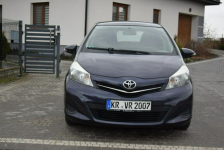 Toyota Yaris 1.3B Navi/ Kamera/ 2 KPL Opon/ Sprowadzony/ Opłacony Majdan Sieniawski - zdjęcie 3