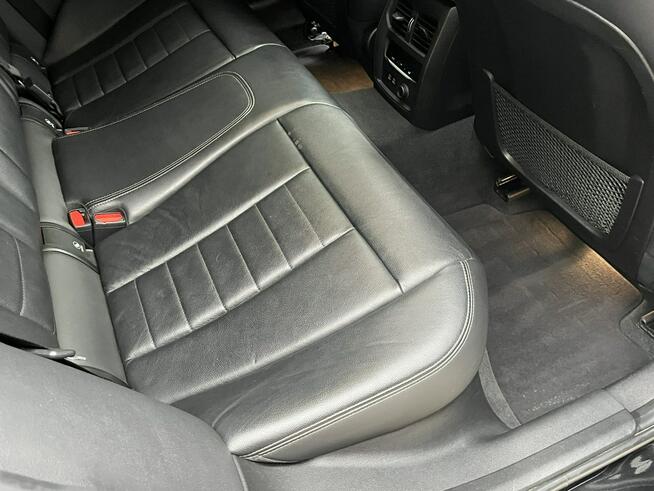 BMW 330 xi Zagnańsk - zdjęcie 9
