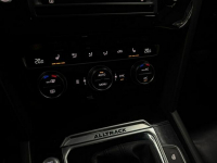 Volkswagen Passat Alltrack Sadlno - zdjęcie 12