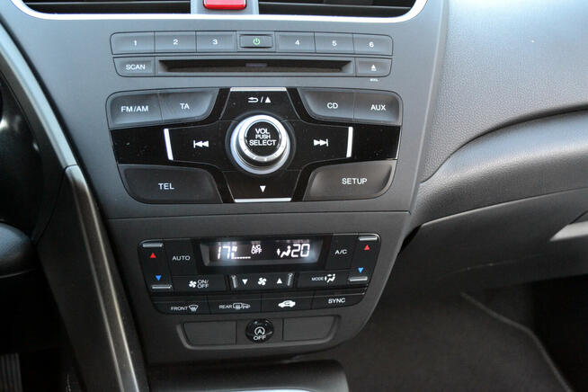Honda Civic 1,8 141KM Klimatronic Gostynin - zdjęcie 8