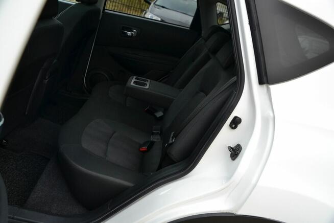 Nissan Qashqai 2.0 MPI Panorama Klimatronik Tempomat KAM360 Płock - zdjęcie 9