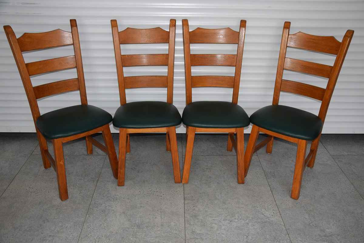 krzesła dębowe 4 sztuki - jak nowe Olsztyn - zdjęcie 1