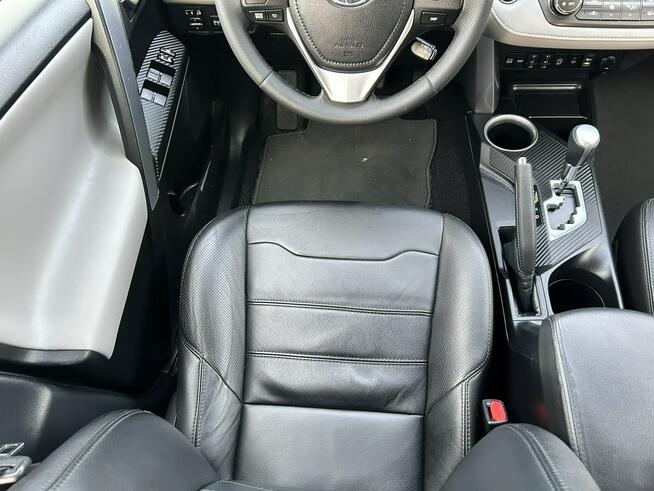 Toyota RAV-4 Tylko 137 tyś km Nowe Iganie - zdjęcie 12