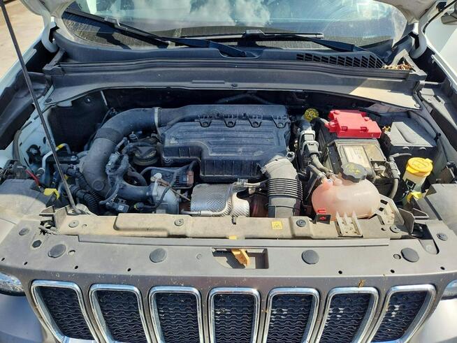 Jeep Renegade LIMITED / AWD / niski przebieg Białystok - zdjęcie 12