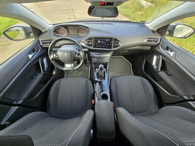 Peugeot 308 Krajowy Bezwypadkowy Oryginalny Lakier ASO Białogard - zdjęcie 5