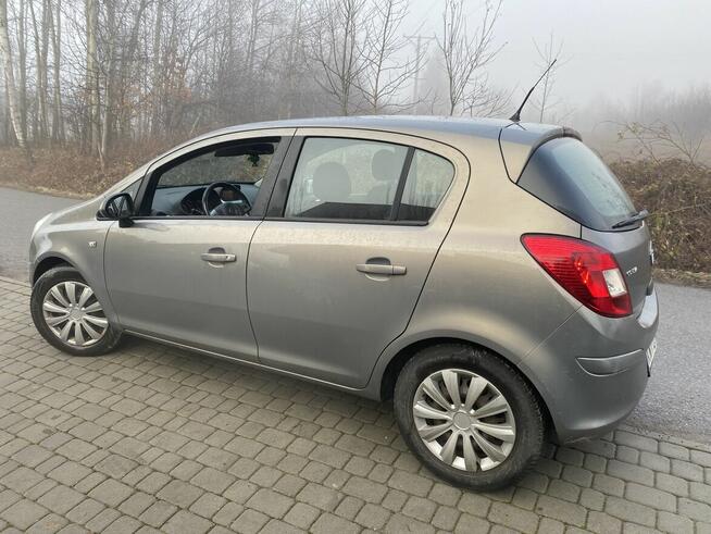Opel Corsa 1,4 benzyna 100 KM Wieliczka - zdjęcie 2