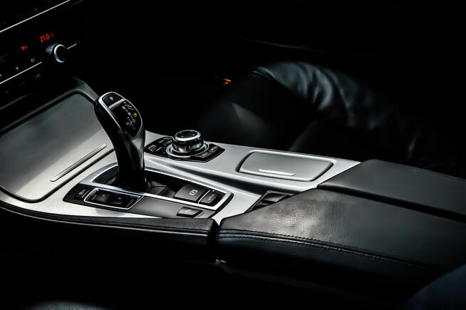 BMW Seria 5 (F10), M-Pakiet, AERO, skóry, zadbany, okazja Bełchatów - zdjęcie 12