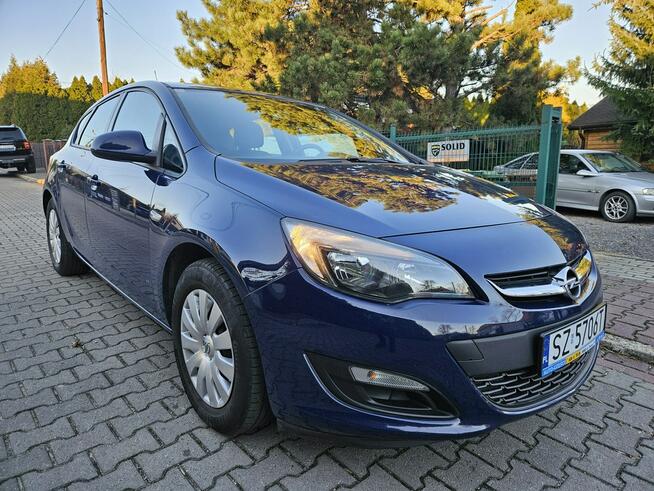Opel Astra 1 właściciel / Klimatyzacja Ruda Śląska - zdjęcie 3