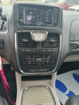 Chrysler Town &amp; Country Cross Country Limited Gizałki - zdjęcie 10