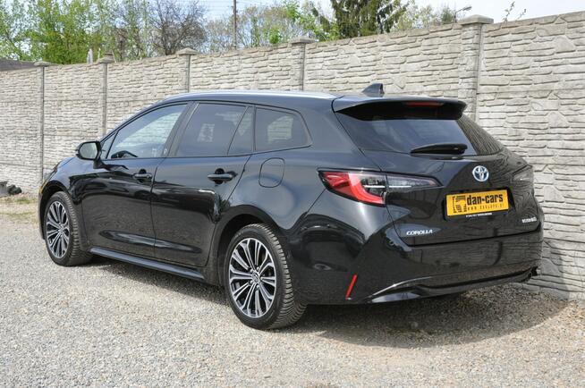 Toyota Corolla 2.0 Hybrid 152KM Navi Kamera Grzane fotele Dąbrowa Górnicza - zdjęcie 3