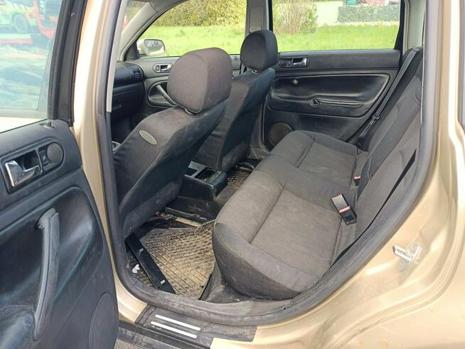 Volkswagen Passat 1.9TDI 130km 01r Tarnów - zdjęcie 6