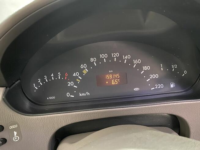 Mercedes A 190 Rudnik nad Sanem - zdjęcie 6