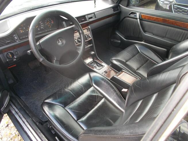 Mercedes CE 300 3,0 Benzyna 180PS!!!ZABYTEK!!! Białystok - zdjęcie 5