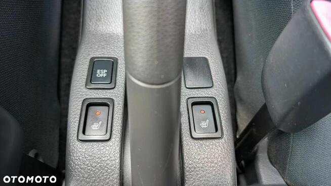 Suzuki SX4 Poręba - zdjęcie 11