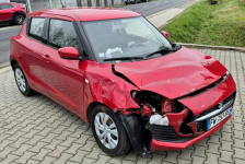 Suzuki Swift 1.2 DualJet HYBID 83KM Tempomat Wspomaganie 65.000km! Świętoszówka - zdjęcie 4