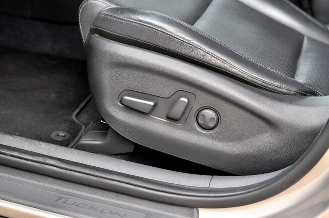Hyundai Tucson 1.6 GDI Lift Navi Klimatronik Kamera Skóra Full Opcja Płock - zdjęcie 10
