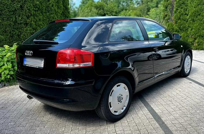 Audi A3 8P 1.6 MPI 101KM Czarna Niski Przebieg Klimatronik Opłacona Wrocław - zdjęcie 12