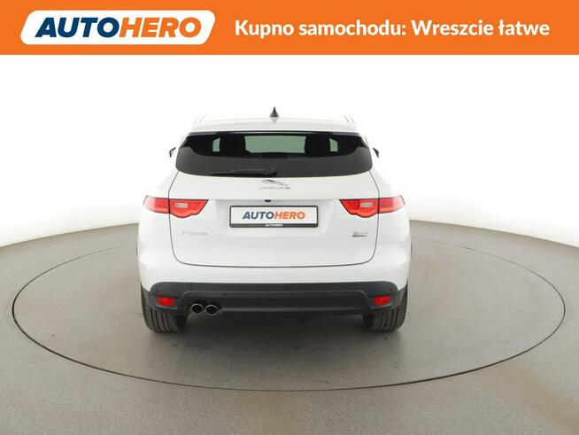 Jaguar F-PACE xenon+led 4X4 automat meridan navi kamera skóra Warszawa - zdjęcie 6