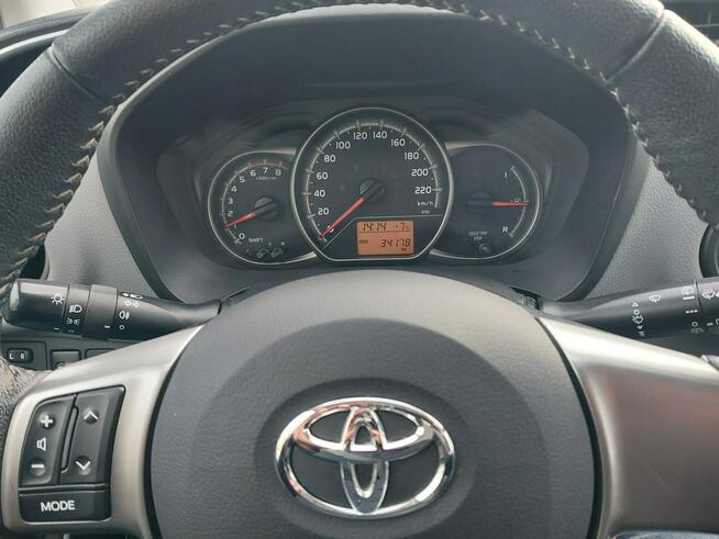 Toyota Yaris 15/16  SALON PL  pierwszy właściciel 34 tys. km. Warszawa - zdjęcie 4