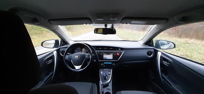 Toyota Auris 1.8 Hybryda 2014r 173 tyś km Kamera Hands-Free Skarżysko-Kamienna - zdjęcie 7