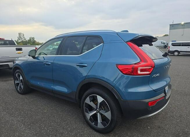Volvo XC 40 Bogata wersja wyposażenia / AWD / B5/ niski przebieg Chwaszczyno - zdjęcie 5