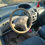 Toyota Yaris 2001, 5 drzwi, dobry stan oszczędna Piła - zdjęcie 7