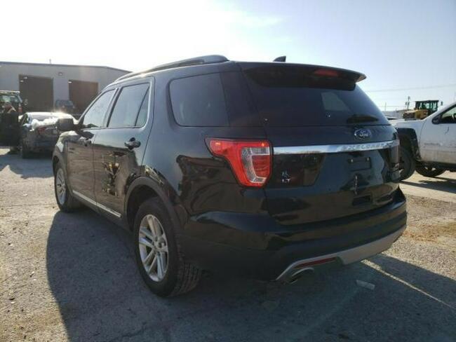 Ford Explorer 2016, 3.5L, XLT, po gradobiciu Warszawa - zdjęcie 3