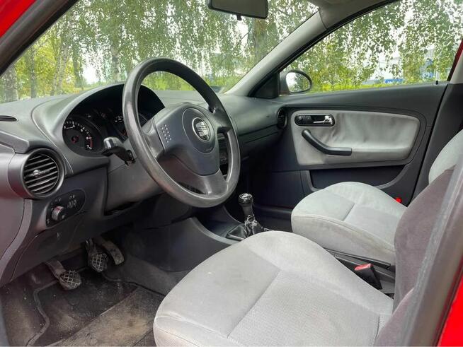 Śliczny.Zadbany.Seat Ibiza.2002r.1,2 Benzyna.Now Prz Tech. Zduńska Wola - zdjęcie 5