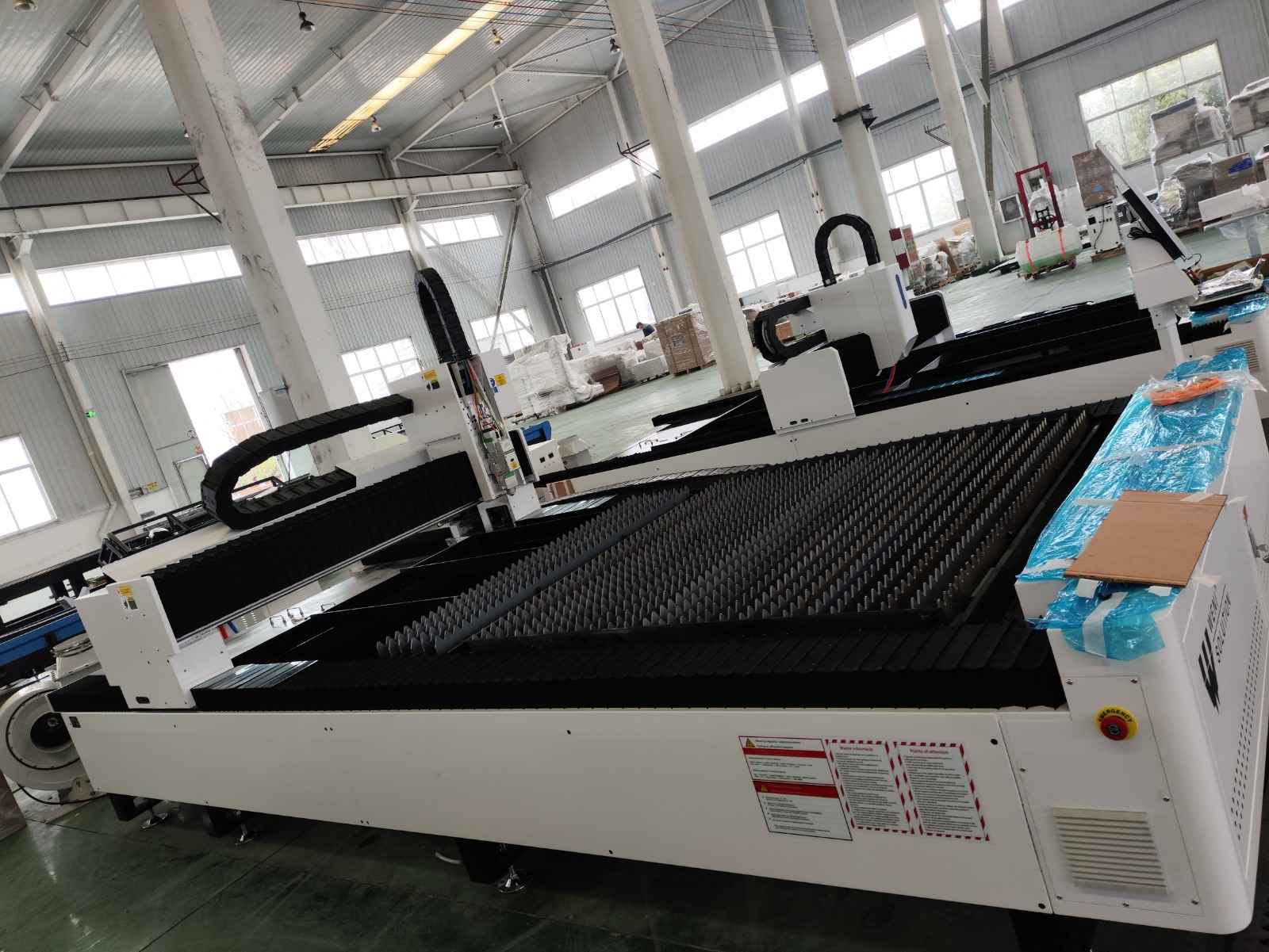 Wycinarka  CNC  Laserowa Fiber Model G 3000x1500 6000W bez obudowy Nysa - zdjęcie 4