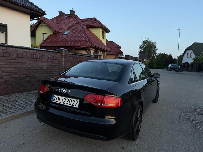 Audi A4 B8 2.0 TDI 2009 Wolbrom - zdjęcie 8