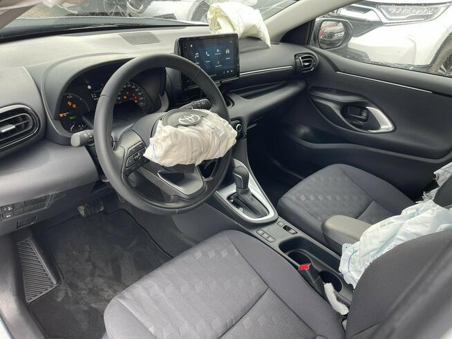 Toyota Yaris Hybryda Automat Klimatronik Kamera Gliwice - zdjęcie 6