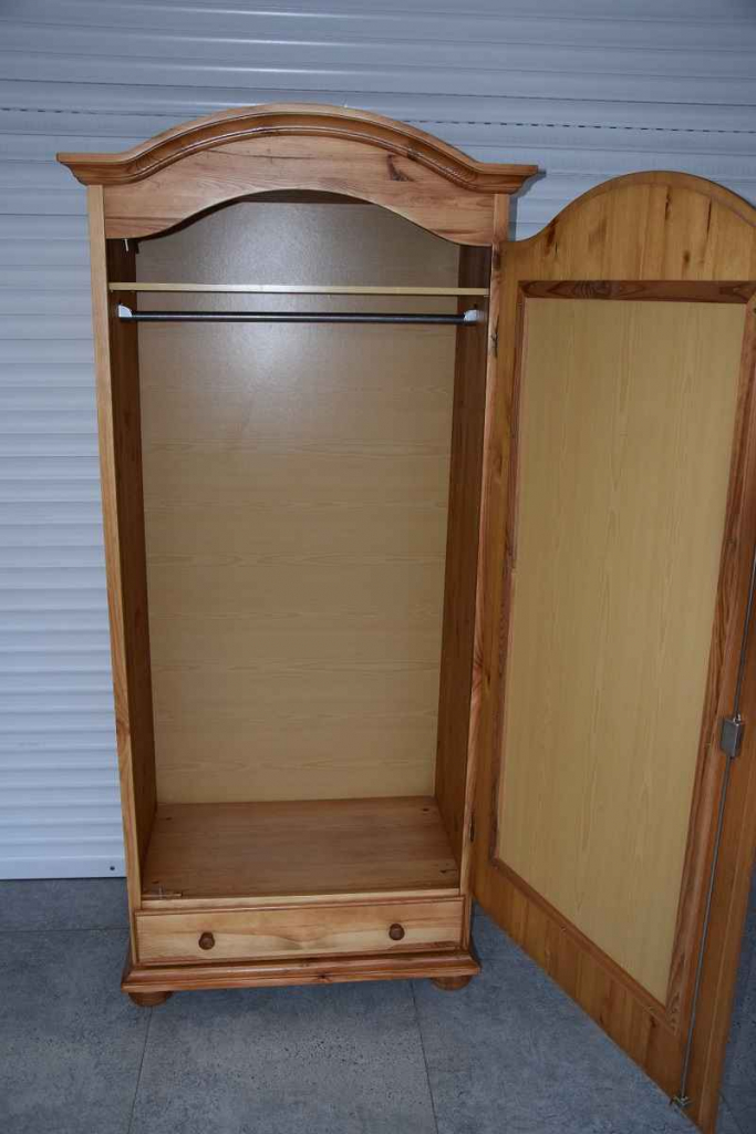 szafa z lustrem z drewna sosnowego - jak nowa Olsztyn - zdjęcie 4