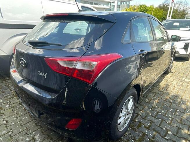 Hyundai i30 Perfekcyjny bogata wersja Bezwypadkowy Rzeszów - zdjęcie 3