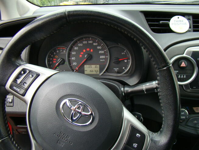 TOYOTA YARIS 1,4 BENZYNA CZUJNIKI PRZÓD+TYŁ Koszalin - zdjęcie 4