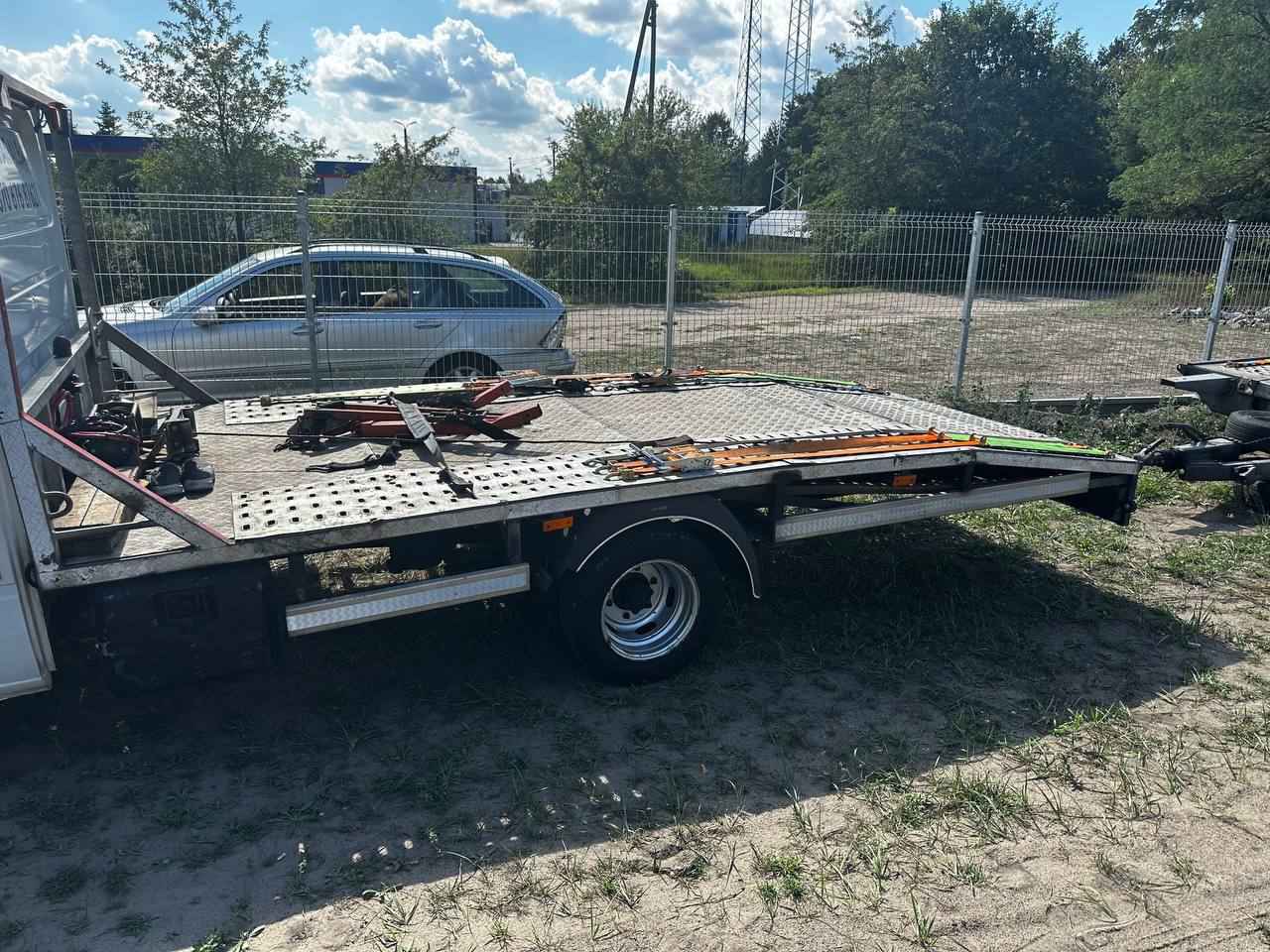 Эвакуатор с лафетом, продам или обмен Żyrardów - zdjęcie 3