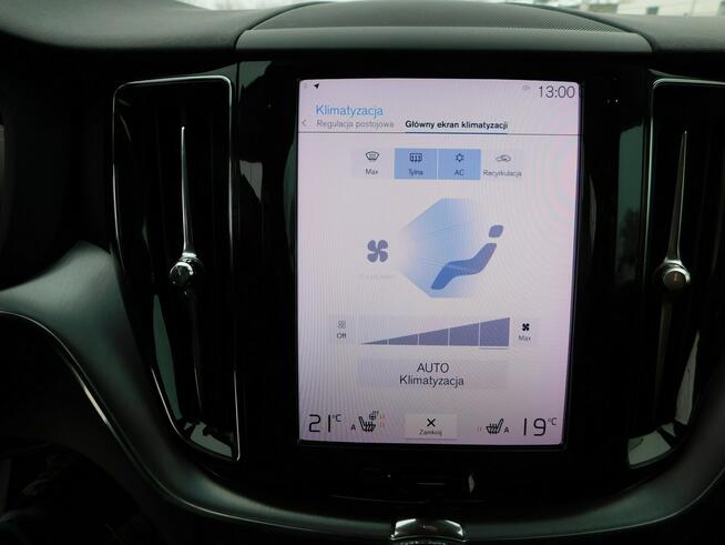 Volvo XC 60 z Gwarancją Bezwypadkowy Kamera Podgrzewane Fotele Żyrardów - zdjęcie 12