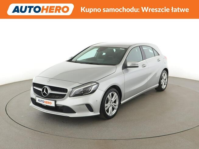 Mercedes A 180 automat półskóra full LED navi tempomat grzane fotele Warszawa - zdjęcie 1