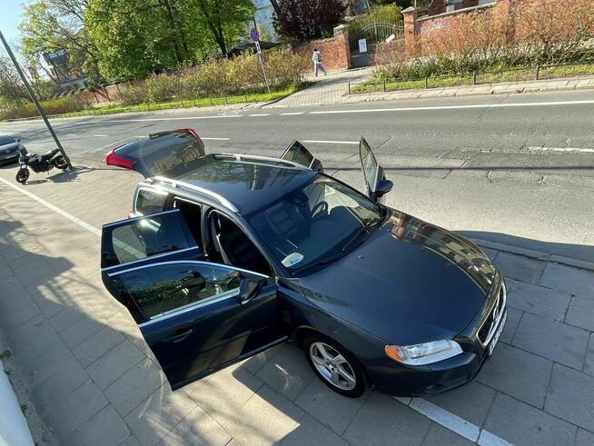 VOLVO V70 2.0 D4 5-cyl diesel / ZADBANE / PRYWATNE Chylice - zdjęcie 1