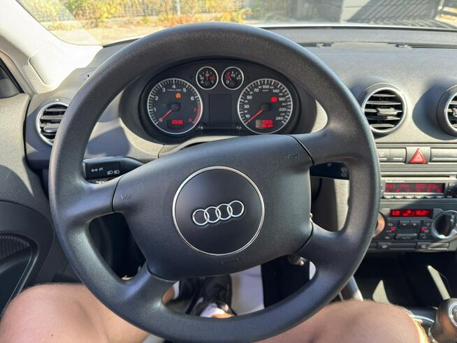 Audi 3 1,6 mpi 102 Konie Xenon tylko 155 tys km Śliczna ! Szerominek - zdjęcie 5