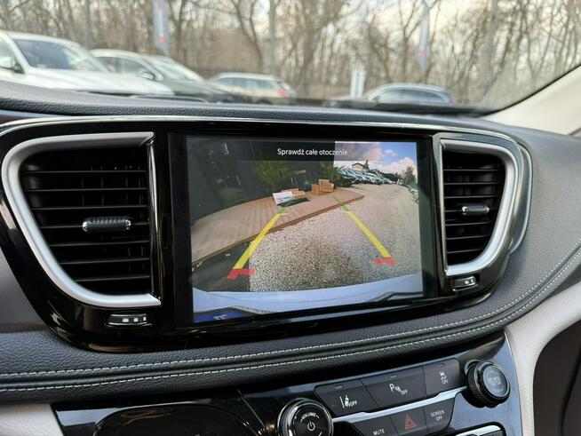 Chrysler Pacifica 3.6 V6 298 KM / HYBRYDA PLUG-IN / Przebieg 900 KM! Pęcice - zdjęcie 4