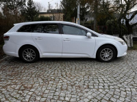 Toyota Avensis kombi 2.0 D-4D 2010 pierwszy użytkownik Zawada - zdjęcie 1