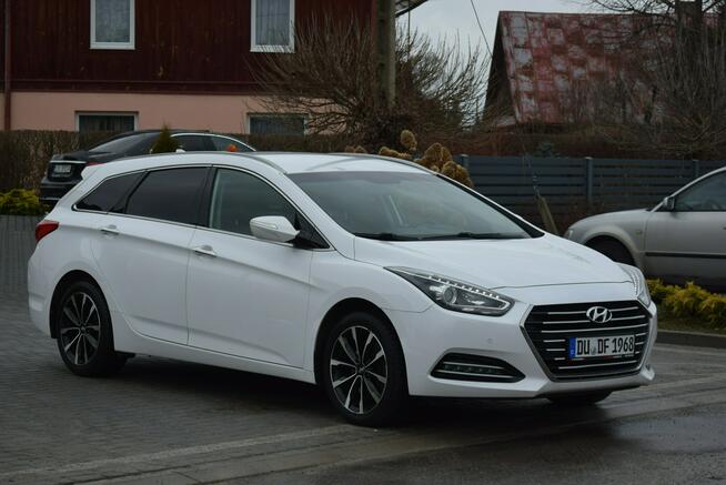 Hyundai i40 1.7D Navi/ Kamera/ Led/ Hak/ 2017r/ Sprowadzony/ Opłacony Majdan Sieniawski - zdjęcie 1