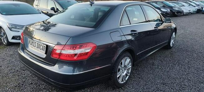 Mercedes E 200 1,8 184 KM 143 tys.km-Pełny serwis A.S.O/ Elegance Szczecin - zdjęcie 4