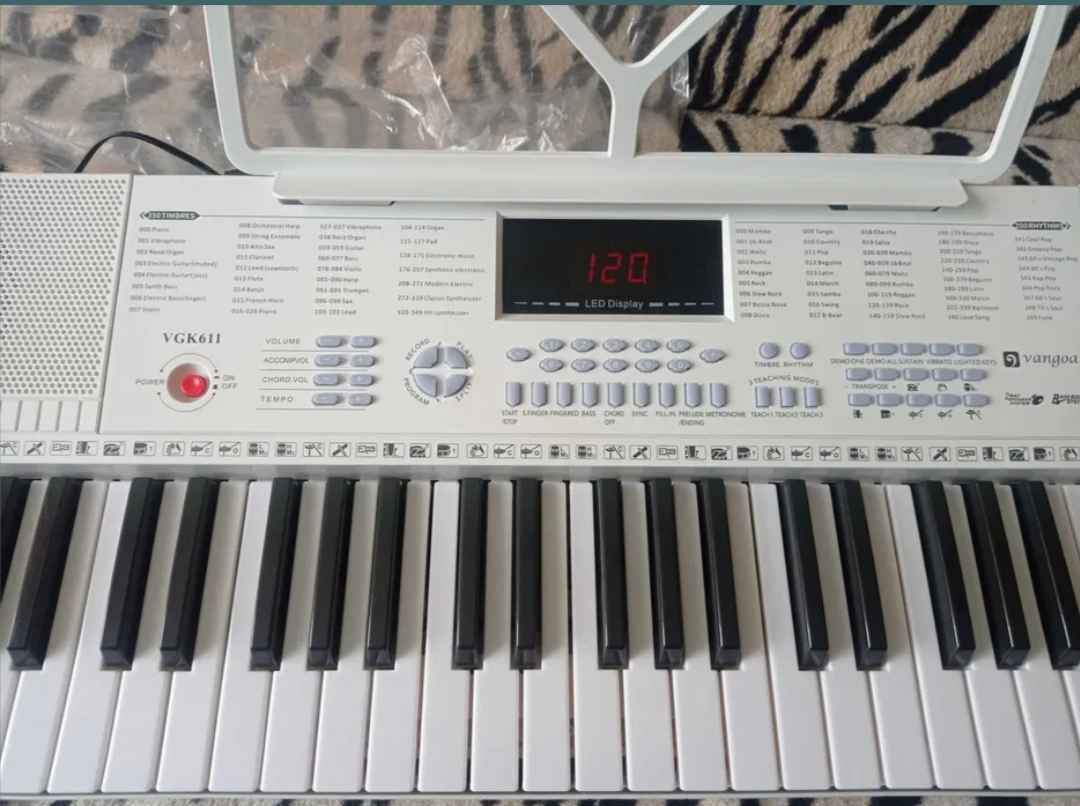 Nowy profesjonalny keyboard Słupsk - zdjęcie 2